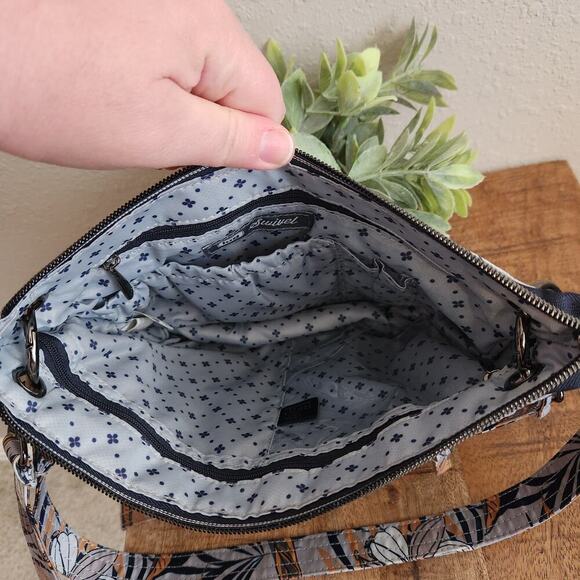 Lug Swivel Convertible Crossbody Bag Lily Grey Print - Picture 7 of 15